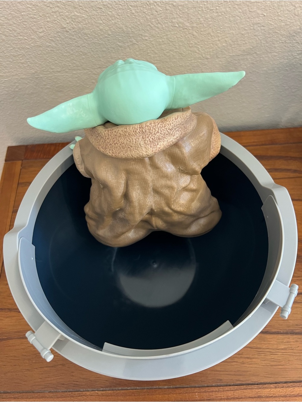 Mandalorian & Grogu Hover Pram Popcorn Bucket, Topper Cup, "This is The Way" Tin - Picture 4 of 16